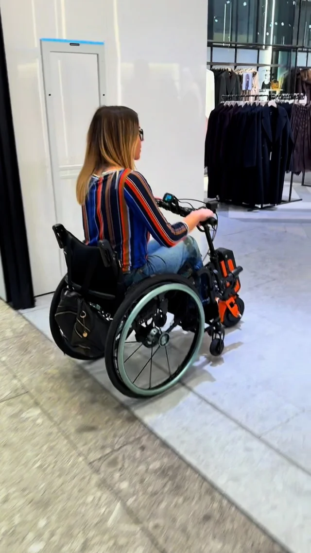 Weihnachtsstress beim Einkaufen? 🤪Mit Eco Travel erledigen Sie sogar die letzten Geschenke ganz ohne Stress ✨
—
Pre-holiday shopping fever? 🤪With Eco Travel, you can even get your last-minute gifts without stress ✨