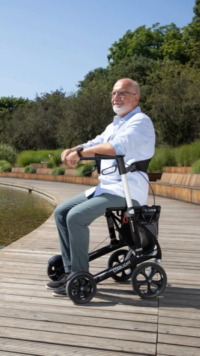 Schenken Sie Ihren Lieben Selbstvertrauen mit dem Carbon-Rollator STARLIGHT, der außergewöhnliche Leichtigkeit mit höchsten Sicherheitsstandards verbindet ✨

Höhenverstellbare Griffe, eine Rückenlehne mit neuartiger Befestigung, verschiedene Farboptionen, bequeme Handgriffe und eine praktische Tasche – all das ist Teil eines Angebots, das selbst die höchsten Ansprüche erfüllt 🔝

Das ist mehr als nur Unterstützung – es ist ein eleganter Begleiter für Ihre täglichen Spaziergänge, der bei jedem Schritt für Komfort und eine ergonomische Haltung sorgt. 
—
Give your loved ones confidence with the STARLIGHT carbon rollator, which combines exceptional lightness with the highest safety standards ✨

Adjustable handle height, a backrest with a new mounting system, various color options, comfortable handles, and a practical bag—all this is part of an offer that meets the expectations of even the most demanding users 🔝

It's more than just support – it's an elegant companion for your daily walks, ensuring comfort and ergonomic posture with every step.